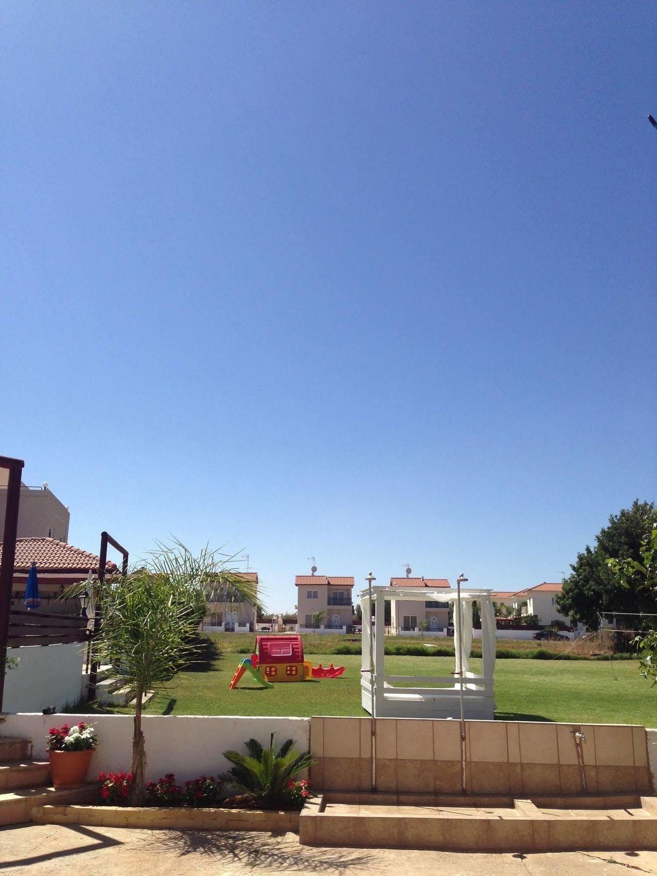 Constantaras Apartments Protaras Exteriér fotografie