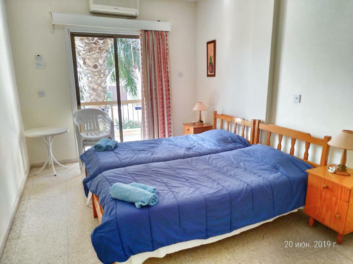 Constantaras Apartments Protaras Exteriér fotografie