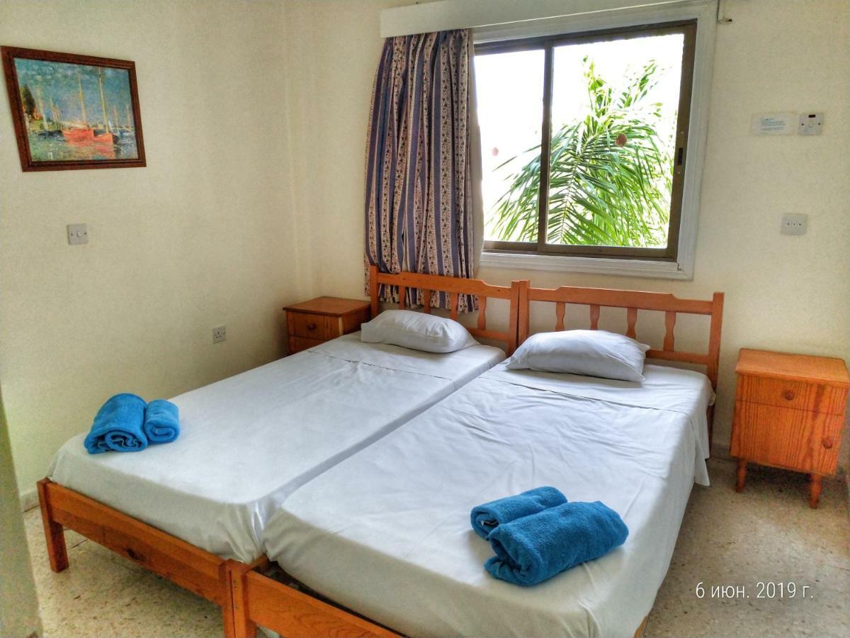 Constantaras Apartments Protaras Exteriér fotografie